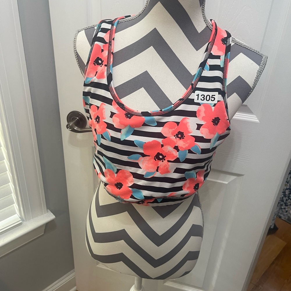 ZELOS Floral Striped Sports Bra - Black, White, Pink, Blue - Picture 8 of 13